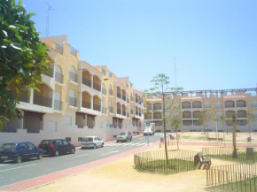 Apartamento a 150 metros del puerto deportivo